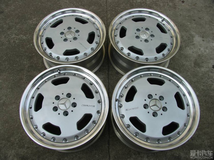 三亿体育手机版|罗桐社区:戴着党徽来学习(图1) 三亿体育官网